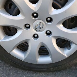 バリ溝　205/60R16 プリウスα　スタッドレス　