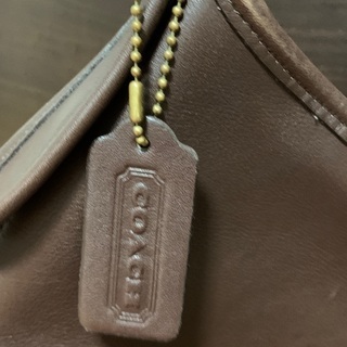 コーチ 茶色のバケツ型バック