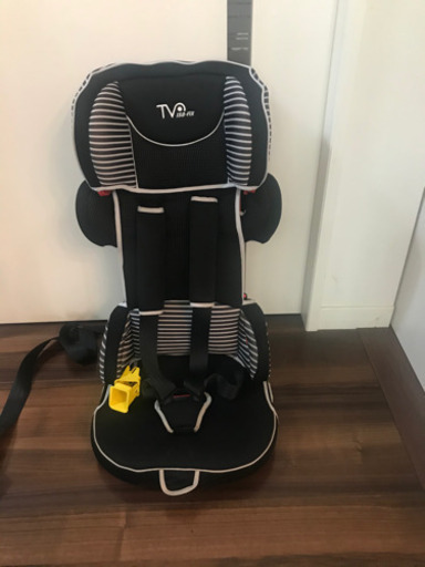 チャイルドシート isoFix安心の日本製 軽量で使い勝手よし‼︎ 1歳からの