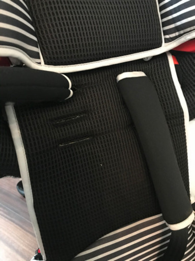 チャイルドシート isoFix安心の日本製 軽量で使い勝手よし‼︎ 1歳からの
