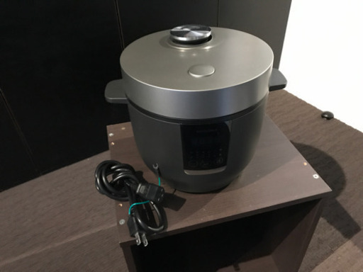 2020年製。【美品】使用期間１週間：MONONICS 4合炊き炊飯器 MN-RC12