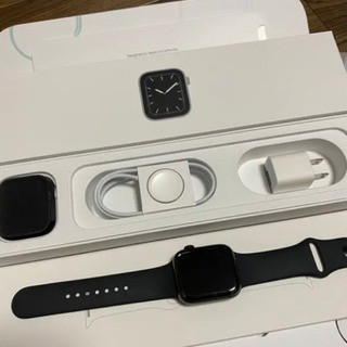 タイムセールApple Watch Series 5 44mm の画像