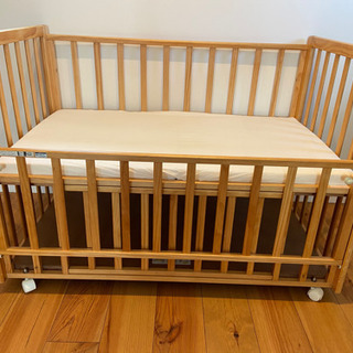 カトージ　KATOJI ベビーベッド　＋ベビー布団の画像