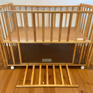 カトージ　KATOJI ベビーベッド　＋ベビー布団の画像