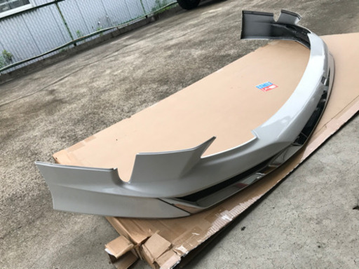 プリウス50後期　フロントスポイラー メーカー:モデリスタ