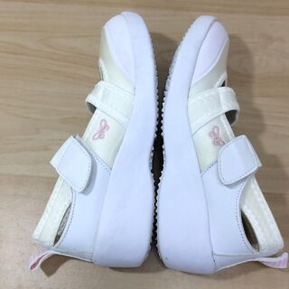 【値下げ】●ハナエモリ 室内履き 23.5cm ナースシューズ 白 マジックテープ HANAE MORI 靴 室内靴の画像