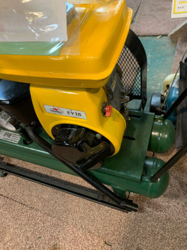 ☆中古品　イワタ　エンジンコンプレッサー　3.5馬力　SUE-072N☆