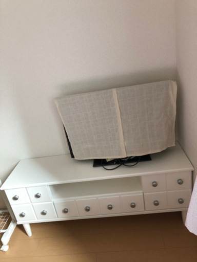 テレビ台