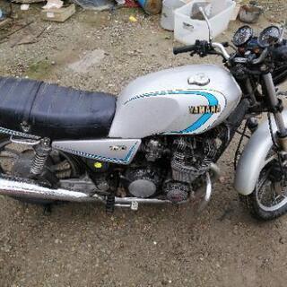 YAMAHA XJ750