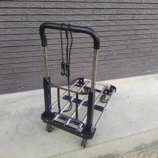 折りたたみのできる台車です。の画像