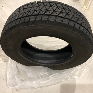 ブリジストンの冬タイヤ　215/70R16  4本セット　オート...