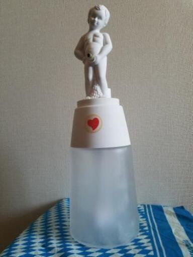 (値下げしました)電動ドリンクディスペンサー(小便小僧)