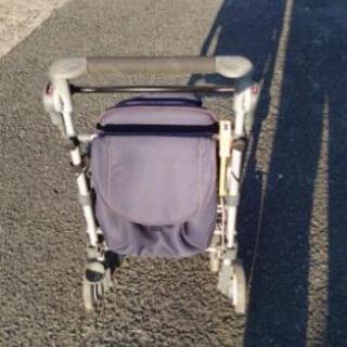 シルバーカー 乳母車 手押し車