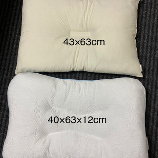 枕二組とシーツセットの画像