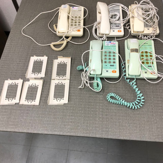 中古　壁掛け金具付き固定電話　National