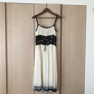 ZARA 白 ワンピース 未使用 handmade