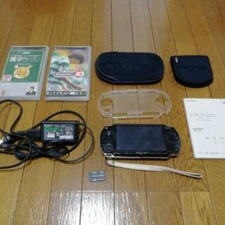 PSP1000 本体とメモリースティック2GBとソフトカバー と...