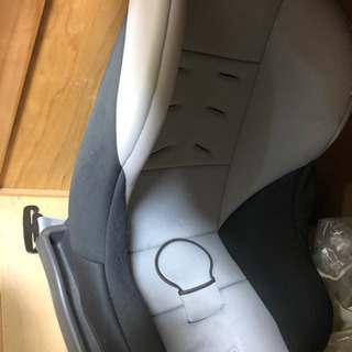 タカタ　チャイルドシート
