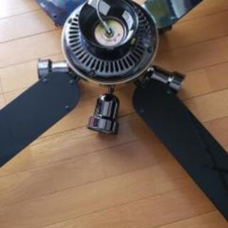 【おしゃれに快適】NEC製シーリングファンライト　照明器具の画像