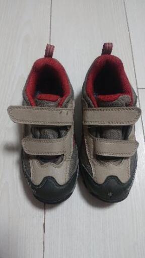 モンベル_登山靴_メドウォーカーkid's