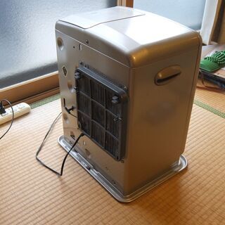 石油ファンヒーター、差し上げます。の画像