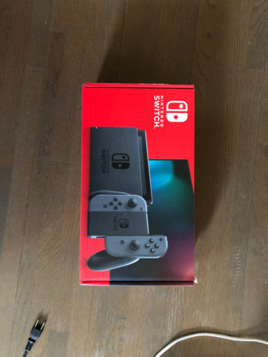 Nintendo switch グレー　新品未使用　売ります