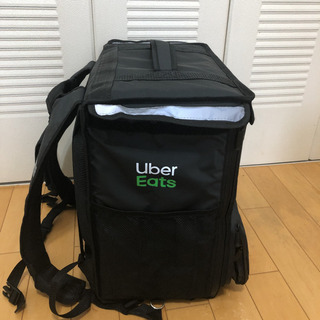 Uber Eats 配達バッグの画像