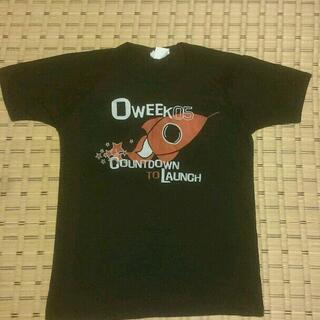 [新品未使用品]レディース 女性用 Tシャツ　黒色　斬新な絵柄