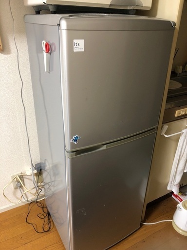 2ドア冷蔵庫