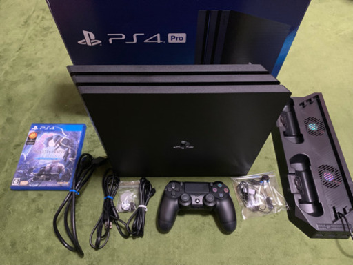 PS4 PRO CUH-7200BB01 モンスターハンター＋ファン付きスタンド