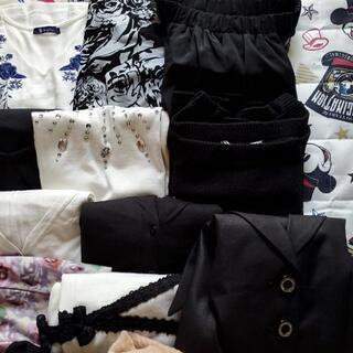 レディース服まとめ売りの画像