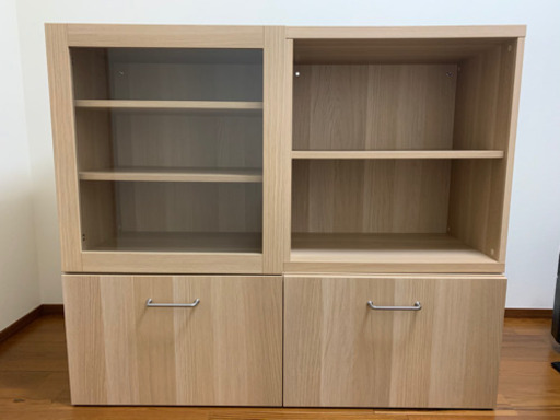 IKEA 食器棚　BESTA