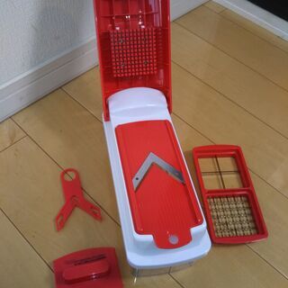 【値下】スライサーorピューラー？　調理器具の画像