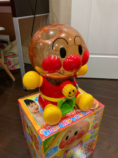 アンパンマン わくわくガチャコロリン　おもちゃ