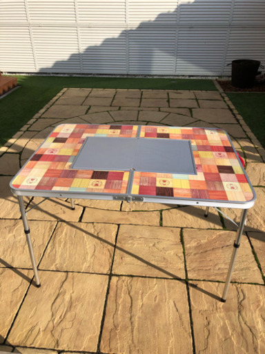 コールマン　テーブル