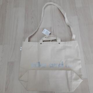 ニコアンド　バック　新品