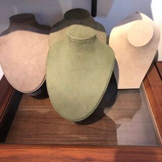 ネックレスディスプレイ