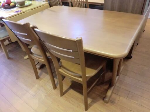 【中古美品】自社配送＆設置可能　マルニ MARUNI ダイニング４点セット　テーブル　椅子　ベンチ