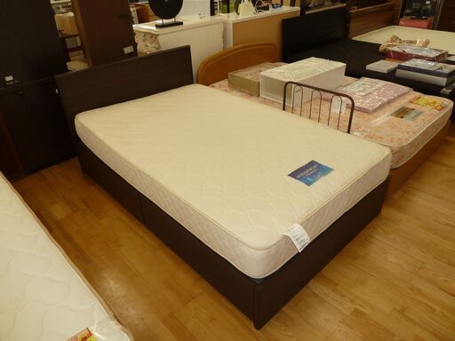 k3☆ドリームベッド☆セミダブルベッド☆マットレス＋フレーム☆キャビネット収納付き☆近隣配達、設置可能