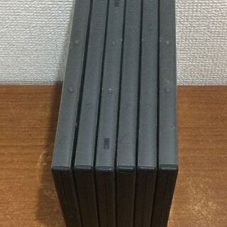 中身の無い、空のDVDケース6個です。の画像