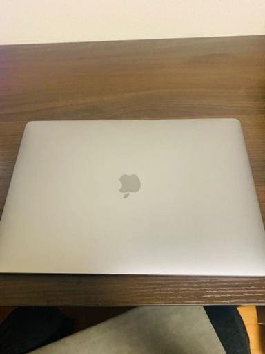 期間限定MacBook pro 2.6GHz 6コアIntel Core i7