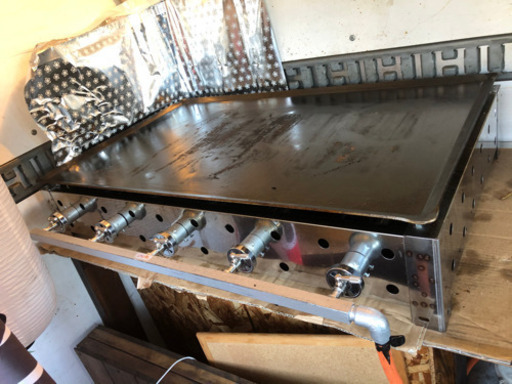 焼き台　９００×５５０【グリドル　鉄板焼き　グリラー】専用台付　大量調理