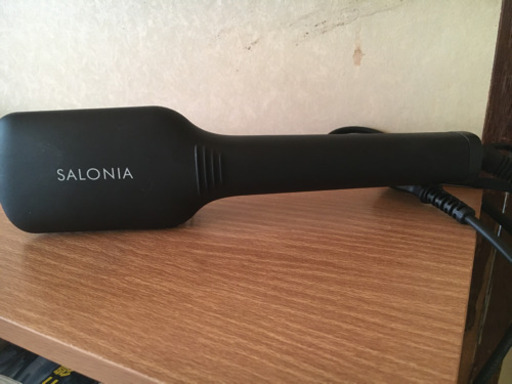 SALONIAストレートアイロンブラシ
