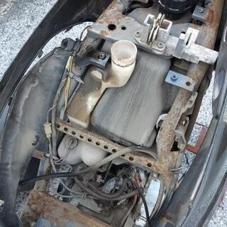【商談中】レッツ2　ジャンク　部品取りに　エンジンかかりますの画像