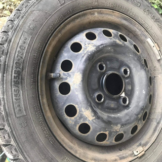 スタッドレスタイヤの画像