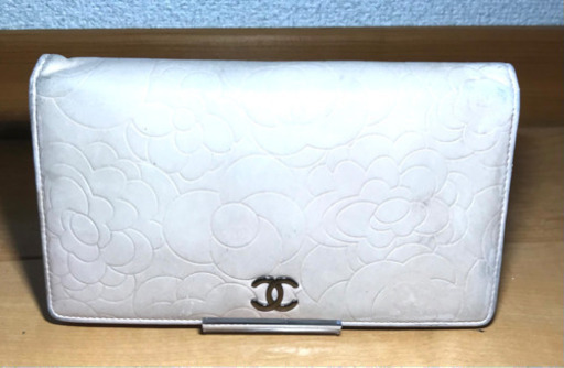 シャネル　CHANEL カメリア　長財布　二つ折り　ピンクベージュ