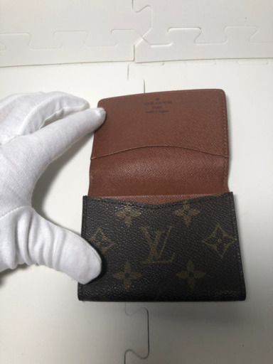 LOUIS VUITTON ルイヴィトン　名刺入れ