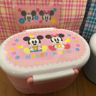 ディズニー　ランチボックス・ランチバッグ　２セットの画像