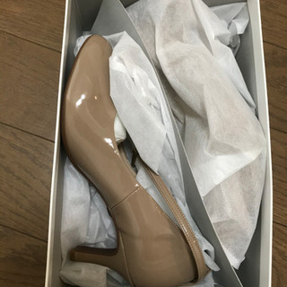 【新品】エナメルパンプス（24.0）【未使用】の画像
