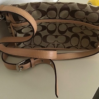 値下げしました☆中古コーチショルダーバッグの画像